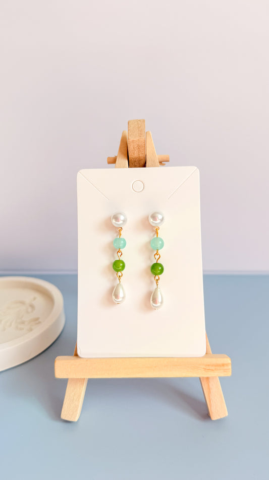 The Colour Edit Drops with Freshwater Teardrop Pearls